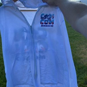 Vintage Cancun Mexico paper thin jacket